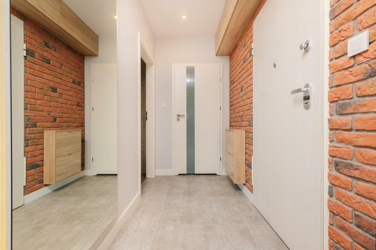 Stare Bielany 2-Bedroom Apartment Varšava Exteriér fotografie